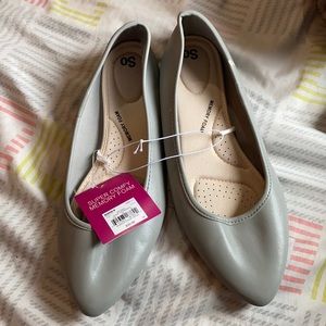 Gray flats